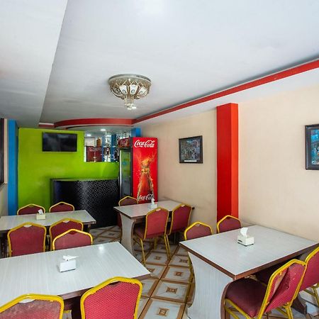 Oyo 808 Hotel Om Ganapati Pvt Ltd Катманду Екстериор снимка