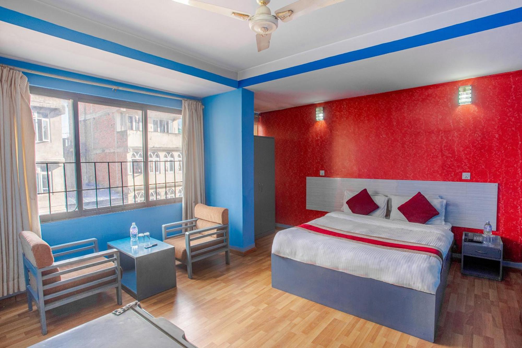 Oyo 808 Hotel Om Ganapati Pvt Ltd Катманду Екстериор снимка